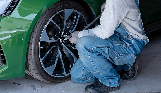 選ばれる理由#2 「2級自動車整備士が
しっかりと対応します」